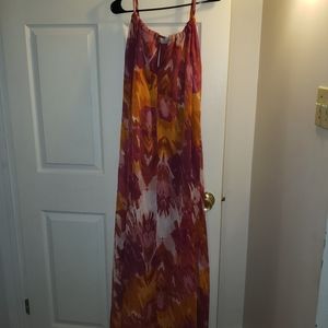 Keyhole halter maxi dress size 34W